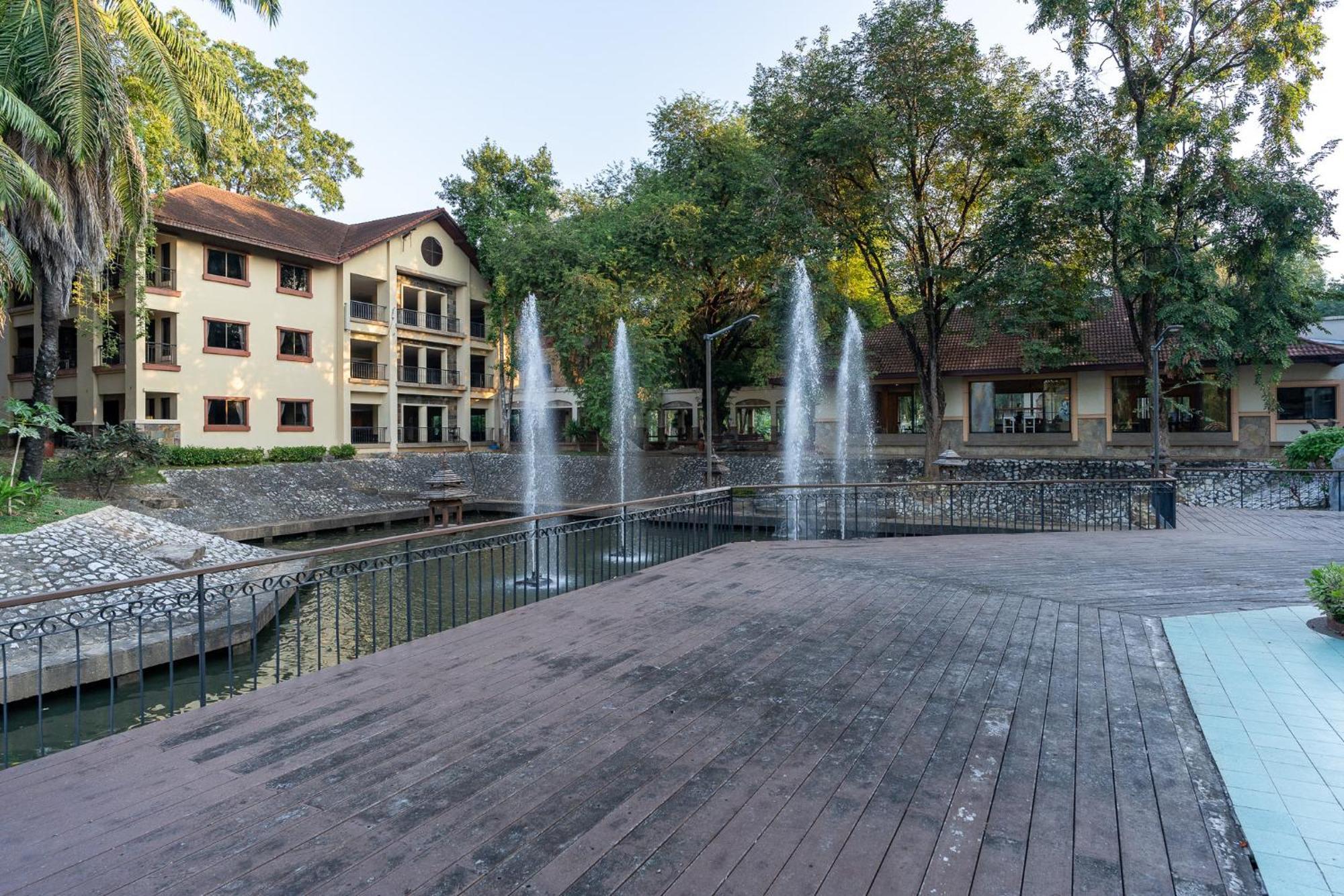 Pung-Waan Resort & Spa Kanchanaburi Exterior foto